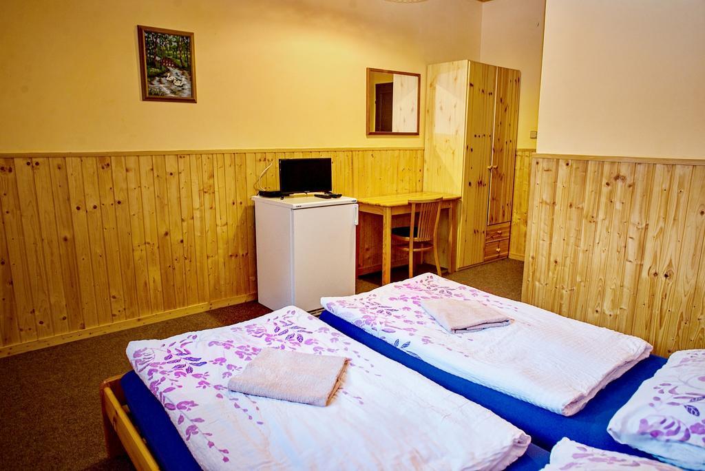 Penzion Radošov ubytování v soukromí Kyselka (Karlovy Vary) Exterior foto